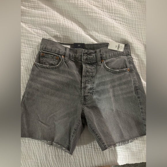 gap light black/dark gray washed denim nwt. - Picture 2 of 4